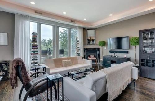 East Village House | Upscale Penthouse Private Balcony