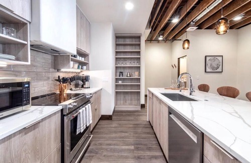 Downtown Spokane Apartment | Urban Modern Living PERFECT for long term stays