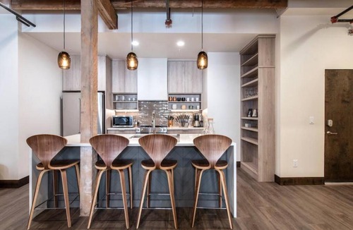 Downtown Spokane Apartment | Urban Modern Living PERFECT for long term stays
