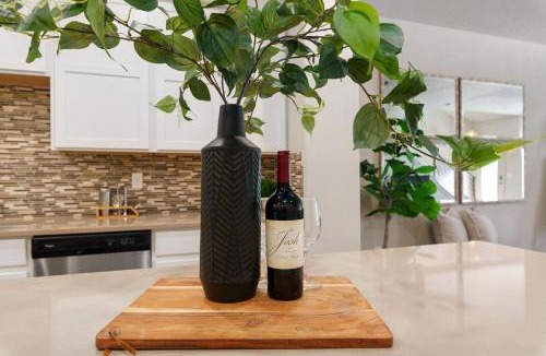 Old Town North House | Urban Oasis near Breweries & Old Town - Free Bikes