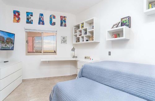 Bella Vista House | Vacationer's Dream Getaway Ocean Front Condo