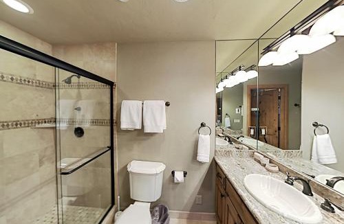 Vail House | Vail Golf Club 38