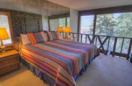 Vail Condo | Vail Studio Condo Private Balcony, Loft, HSB312