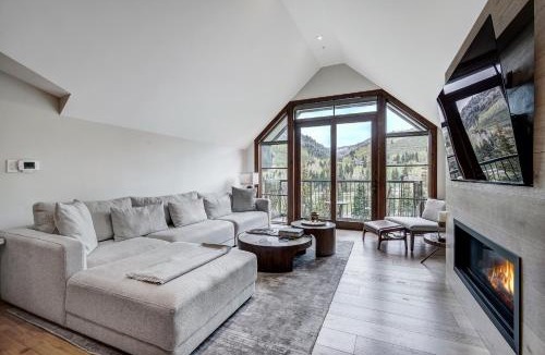 Vail Apartment | Vail Village Private 4 BR Residence w Full Kitchen