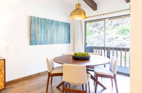 Ketchum House | Val D Sol Retreat at Perfect Sun Valley Base