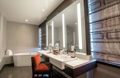 Las Vegas Strip Hotel | Vdara Hotel & Spa at ARIA Las Vegas by Suiteness