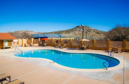 Cherry Resort | Verde Valley Studio Park Model Cabin 16