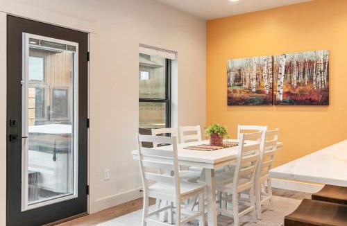 Driggs House | Vibrant Home with Hot Tub AC & 2 Car Garage