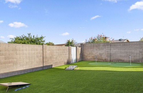 Kyrene-Superstition House | Vibrant & Stylish Tempe Home W/ Pool!
