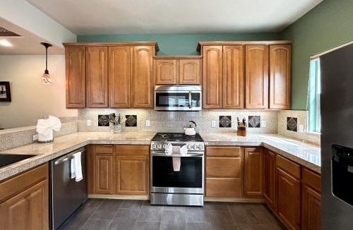 Grand Junction House | Victorian Chateau Retreat townhouse