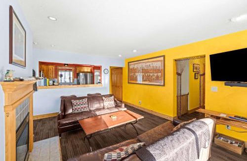 Leadville North House | Views and hot tub 3br home