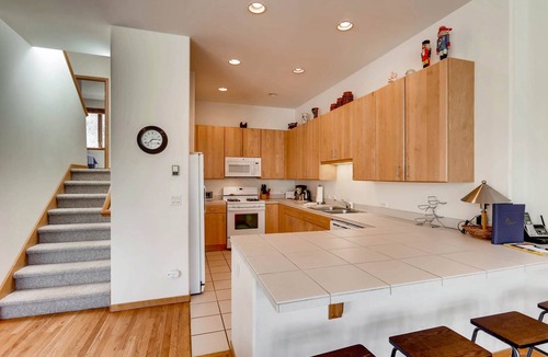 Vail Condo | Views, Bright Spacious Vail Villa, SAV4B