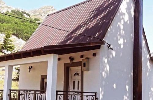 Podgorica Capital City Ski Chalet | Vikendica Ivanović