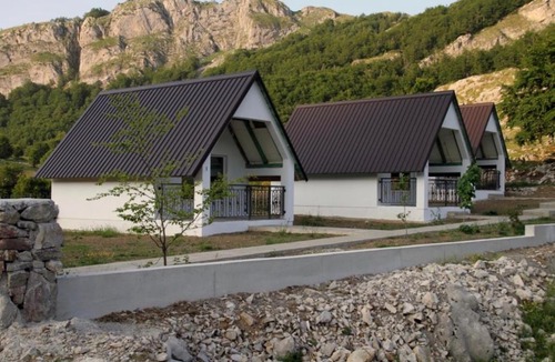 Podgorica Capital City House | Vikendice Ivanović