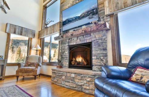 Blue River House | Viking Vista Retreat Luxury Home: Great Views
