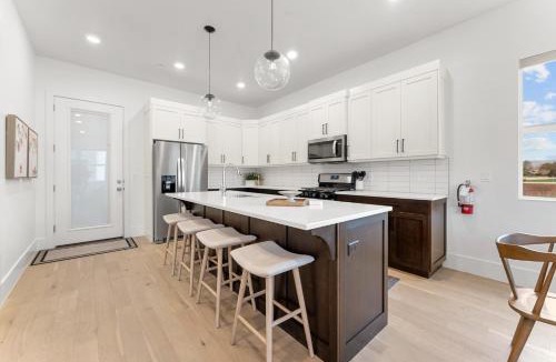 Bloomington Apartment | Villa #33 at Bloomington Country Club condo