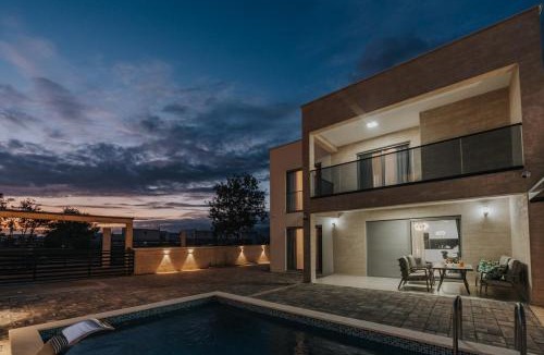 Bregvija House | Villa Anida