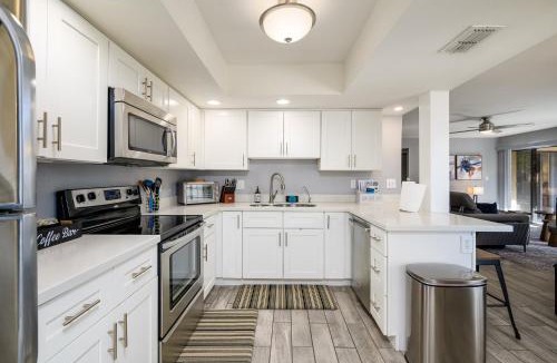 Village Four Apartment | Villa Capri