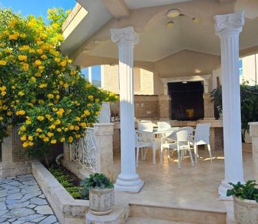 Dobra Voda Villa | Villa Crown Silvia