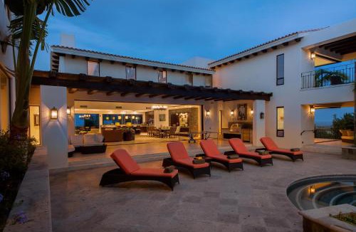 Buzzards Villa | Villa de Suenos by Cabo Villas