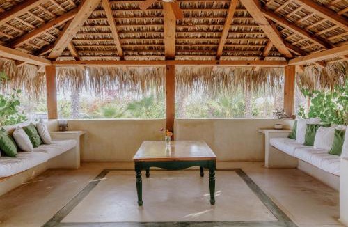 Todos Santos House | Villa Gardenia - Oceanfront Casa Mango w Pool