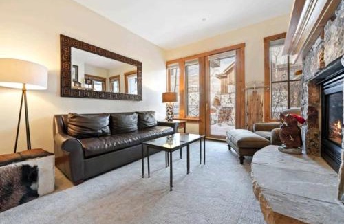 Beaver Creek Apartment | Villa Montane 115 by East West Hospitality