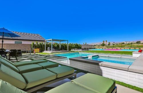 Terra Lago House | Villa Novello-Modern 4BR Home-Pool, Spa, Pickleball & Game Loft