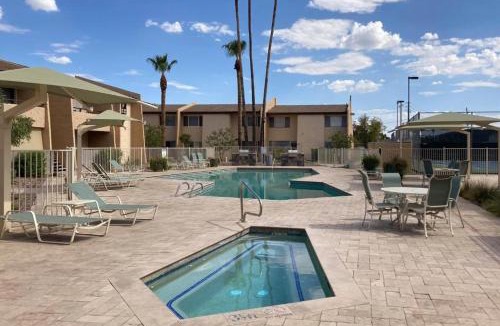 Woodland Springs Apartment | Villa Sunrise condo