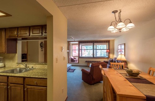 Copper Mountain Village House | Village Square West 355