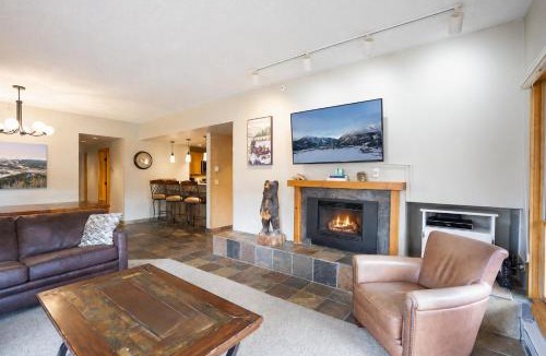 Peak 9 Apartment | Village Wetterhorn Snowbird Condo - Ski In/Out, Mountain Views