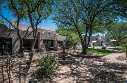 Las Lomas Resort | Villas of Cave Creek