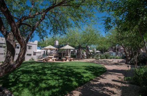 Las Lomas Resort | Villas of Cave Creek