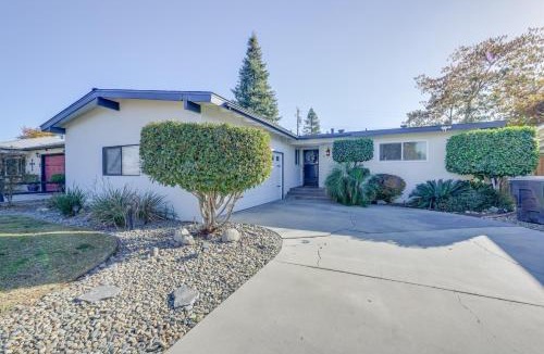 Visalia House | Visalia Vacation Rental w/Yard: 1 Mi to Downtown