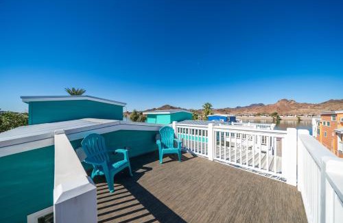 Parker Strip House | Viva la Vida Loca at Roadrunner Resort