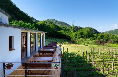 Karuc House | Vržina Farm House Skadar Lake