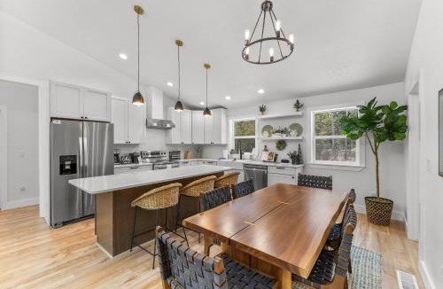 Wagon Wheel House | Wagon Wheel Hideaway - All season new build home near Tamarack Resort & Lake Cascade