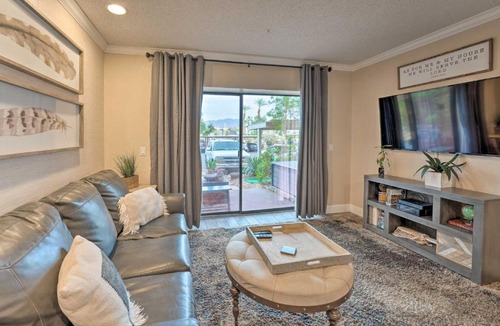 Lake Havasu City House | Walk to Beach: Lake Havasu Condo w/Pool Access