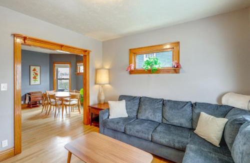 Benson House | Walk to Benson Nightlife & Dining! Home w/Yard