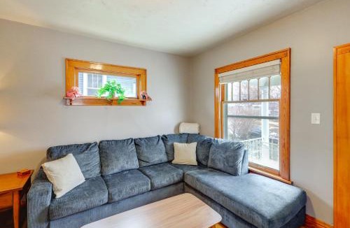 Benson House | Walk to Benson Nightlife & Dining! Home w/Yard