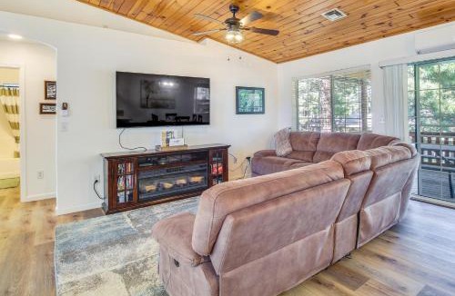 Show Low House | Walk to City Park: Family-Friendly Show Low Home