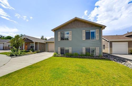 Cody House | Walk to Downtown: Family-Friendly Cody Home!