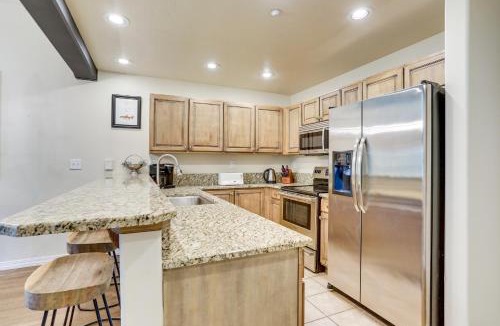 Edwards House | Walk to Lift: Arrowhead Ski Condo w/Pool Access!