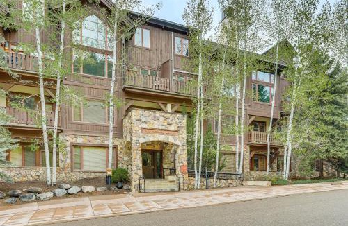 Edwards House | Walk to Lift: Arrowhead Ski Condo w/Pool Access!