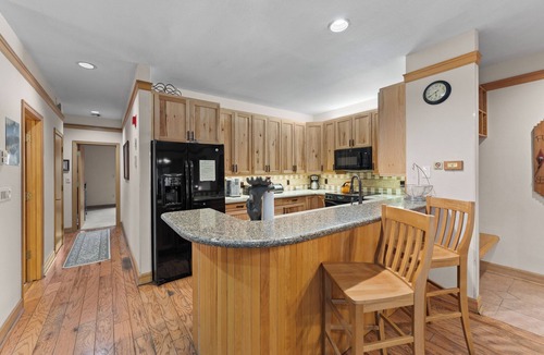 Mountain House Condo | Walk to Lift, Shops, and Dining, Enjoy Balcony & Private Indoor Hot Tub and