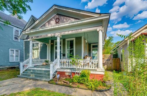 Downtown Little Rock Apartment | Walk to Main St: Eclectic Gem in Little Rock