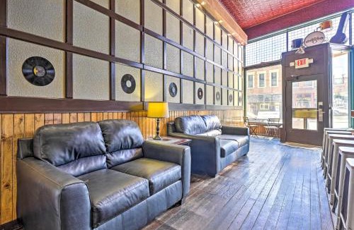 Lansing House | Walk to River: Unique Studio in Renovated Bar!