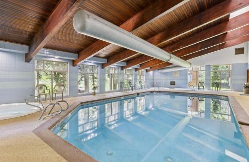 Winter Park House | Walk to Shops & Dining! Winter Park Condo w/Pool