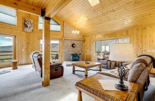 Lander House | Walk to Sinks Canyon State Park: Spacious Home!