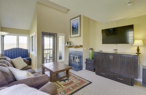 Granby House | Walk to Ski Lifts: Mtn-View Granby Retreat!