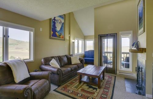 Granby House | Walk to Ski Lifts: Mtn-View Granby Retreat!